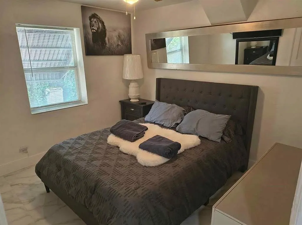 2 bed, 1.0 bath, 763 sqft, $2,800 — Photo 4
