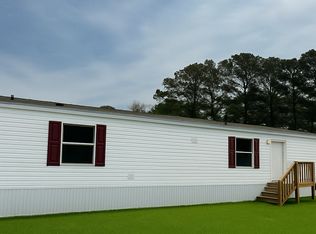 1140 Northside Rd #11, Elizabeth City, NC 27909