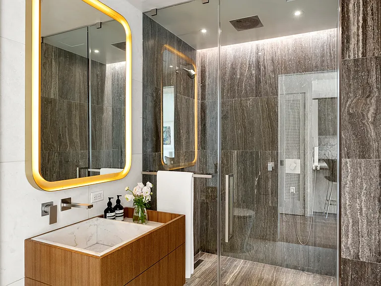 75 Kenmare St #5H — Photo 9