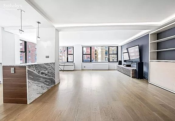 5th image of 139 E 63rd St APT 7B