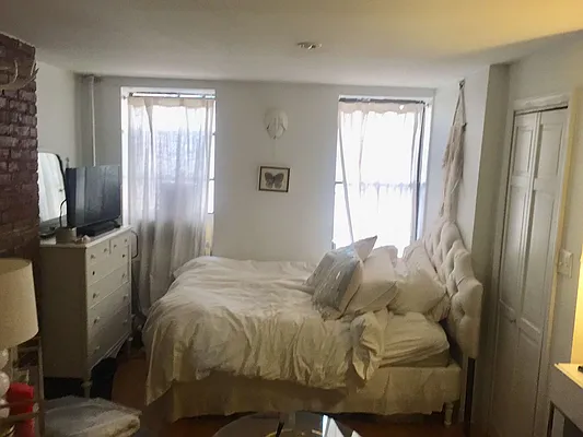 Rented by J Misrahi Realty Corp | media 14