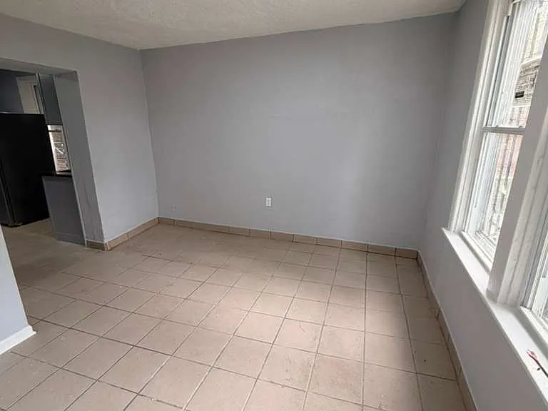 8927 S Muskegon Ave #1A — Photo 8