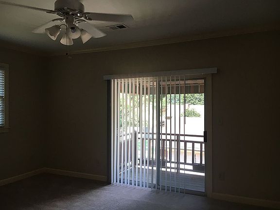 4th image of 1637 Kimbrough Park Pl