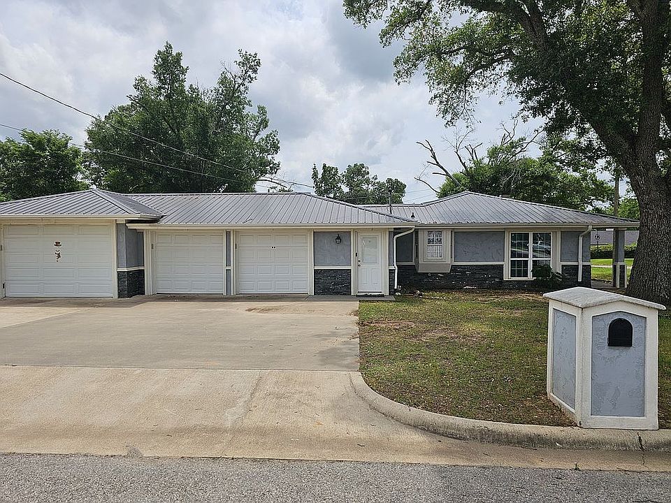 103 S Wofford St, Athens, TX 75751 | Zillow