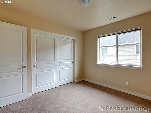 196 NW 209th Ave — Photo 11