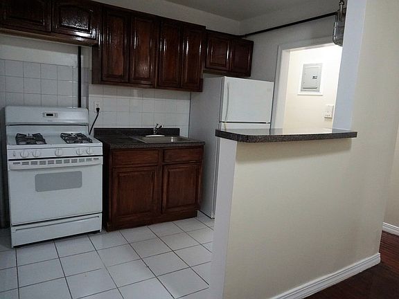 5th image of 230 W 147th St APT 1H