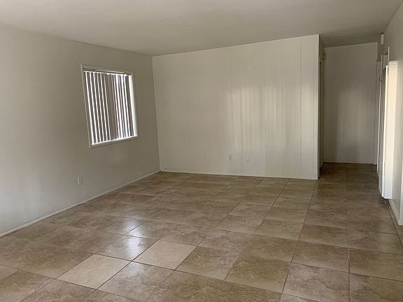 2nd image of 3112 Pearl Dr APT 2