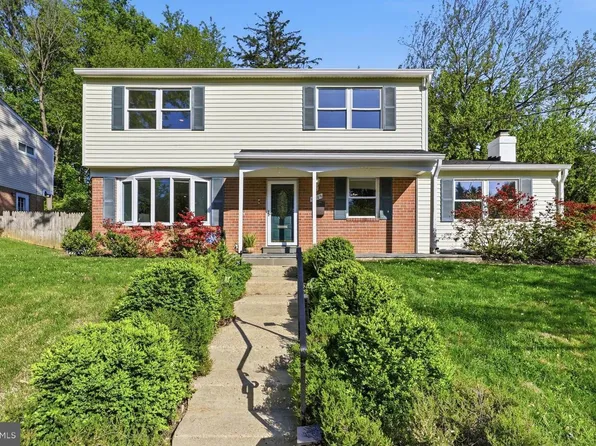 10809 Drumm Ave, Kensington, MD 20895