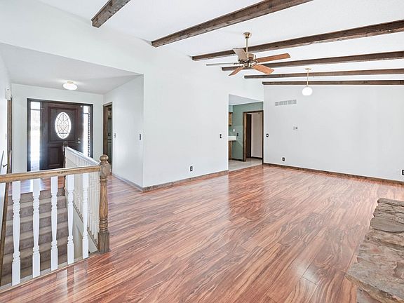 3rd image of 6943 E Newbury Cir