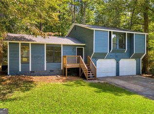 3346 Deshong Dr, Stone Mountain, GA