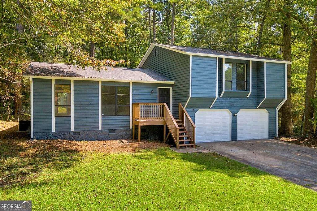 3346 Deshong Dr photo 1