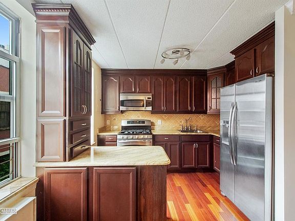 4th image of 2578 Frederick Douglass Blvd #D