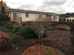 402 Quail Ln, Longview, WA 98632