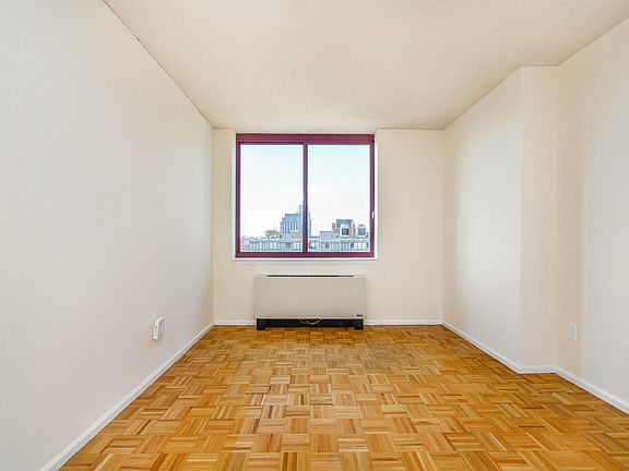 3rd image of 4-74 48th Ave APT 14M
