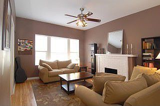 1st image of 3109 W Sunnyside Ave APT 1