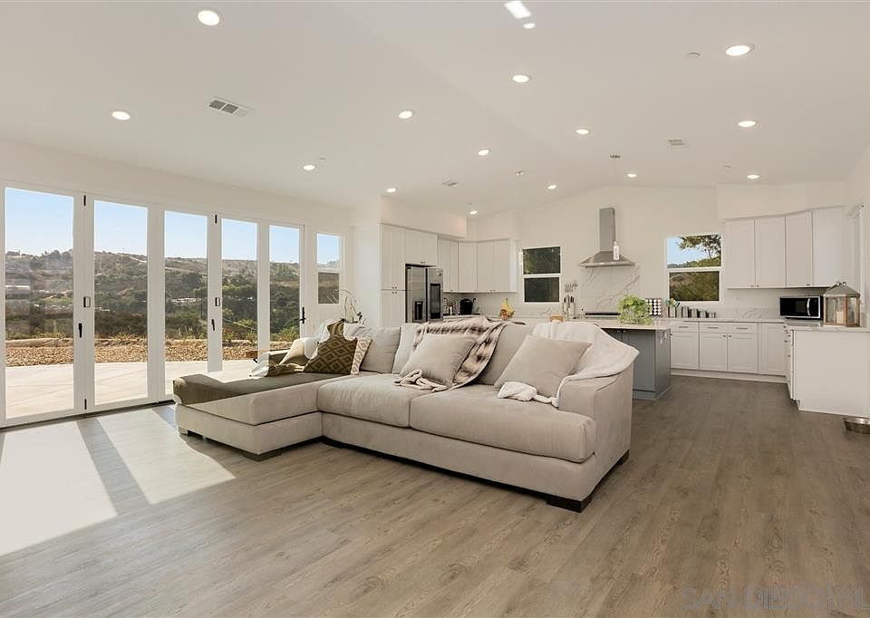 1st image of 31437 Palos Verdes Dr