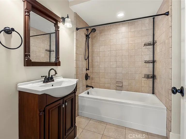 1721 El Dorado Ave #A — Photo 9