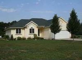 136 Avery Dr, Horton, MI 49241