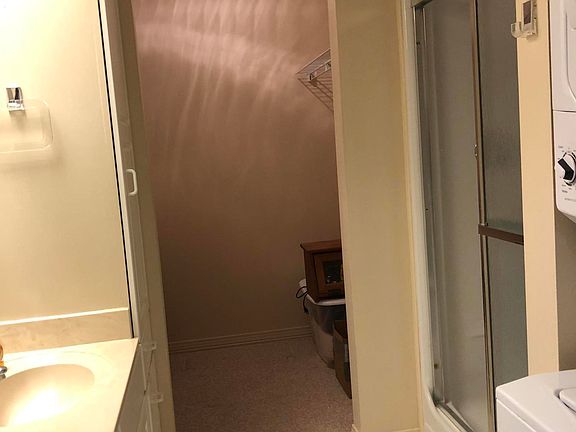 4th image of 300 Mason St Suite 104