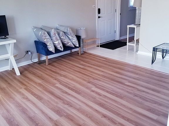 3rd image of 2512 Spruce St #2