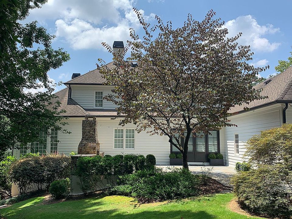 2nd image of 1417 Wesley Walk NW