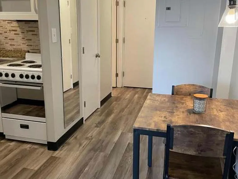 364 W Lane Ave #215 — Photo 10