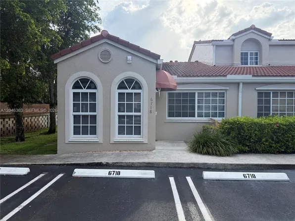 6718 NW 166th Ter #301, Miami Lakes, FL 33014