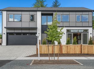 2328 NE 128th St, Seattle, WA 98125