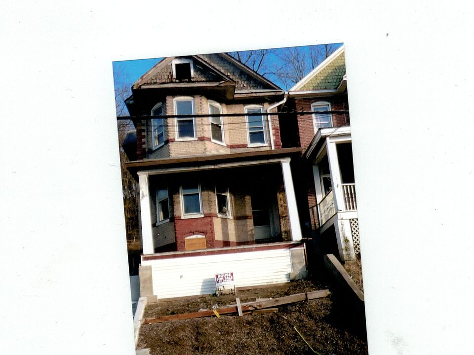 2nd image of 930 Maryland Ave