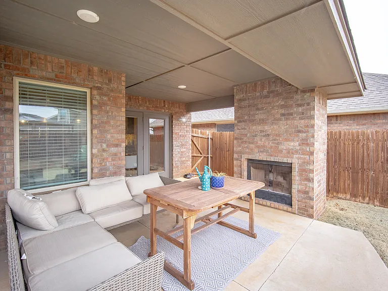 18644 Groveton Blvd — Photo 35