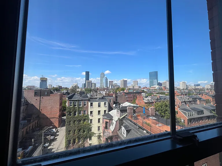 Deacon Court - 1661 Washington Street — Photo 161