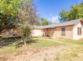 219 S Harrison St, Crosbyton, TX 79322
