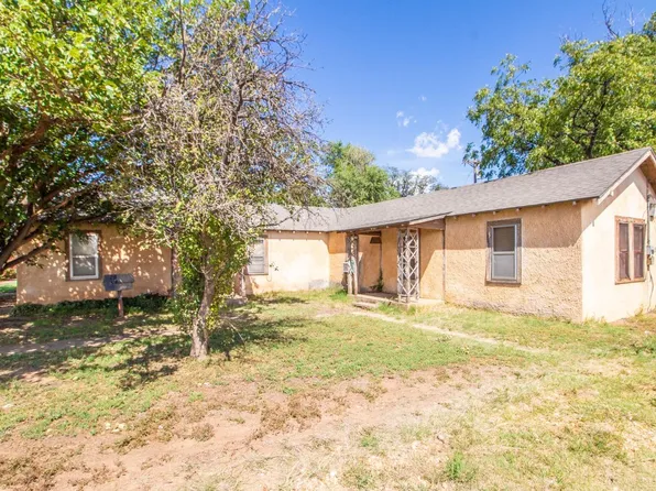 219 S Harrison St, Crosbyton, TX 79322