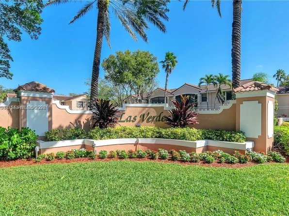 502 SW 158th Ter APT 203, Pembroke Pines, FL 33027