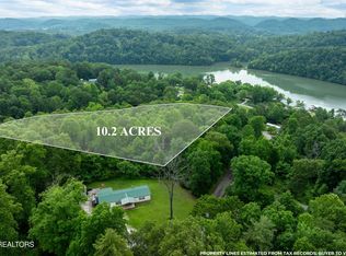 26 Mullberry Rd, Harriman, TN 37748