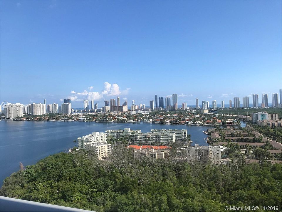 1st image of 16385 Biscayne Blvd Unit 2319