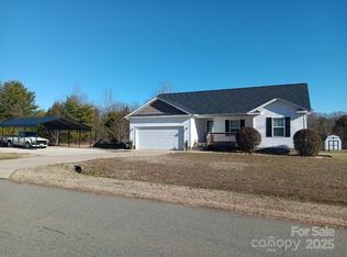 207 Planters Row Rd, Iron Station, NC 28080