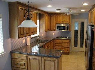 5223 Yarwell Dr, Houston, TX 77096