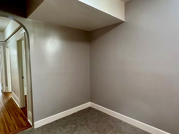 4th image of 625 Powell St #51