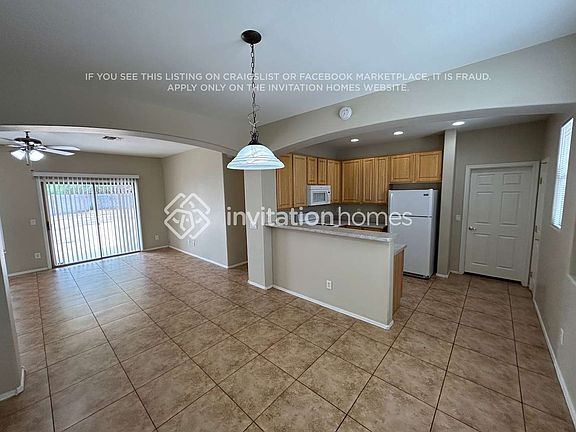 4th image of 1419 E Ian Dr