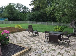 5289 Wilcox Rd, Whitesboro, NY 13492