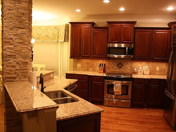 Kitchen 1