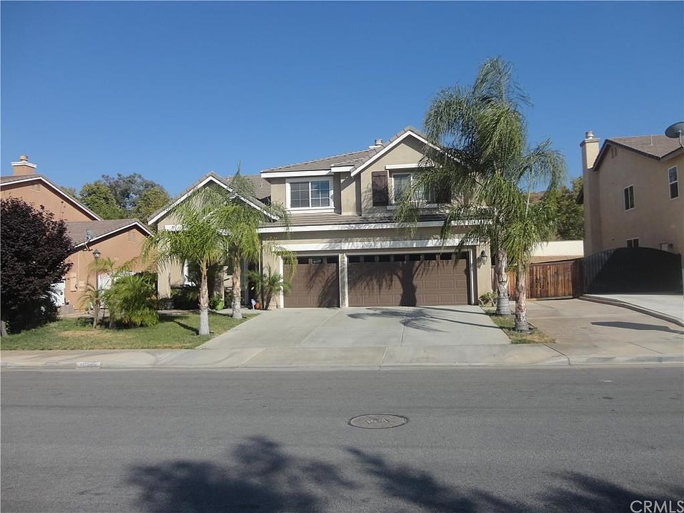 1st image of 15364 La Casa Dr