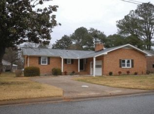 5220 Ambassador Dr, Virginia Beach, VA 23462