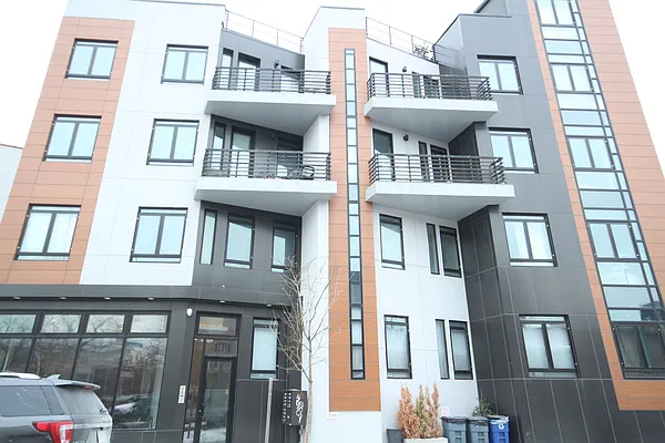 Rented by Rental Solutions Inc | media 40