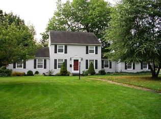 195 San Gabriel Dr, Rochester, NY 14610