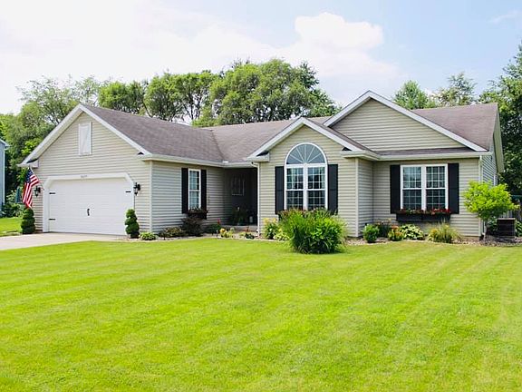 2nd image of 58355 Summer Chase Dr