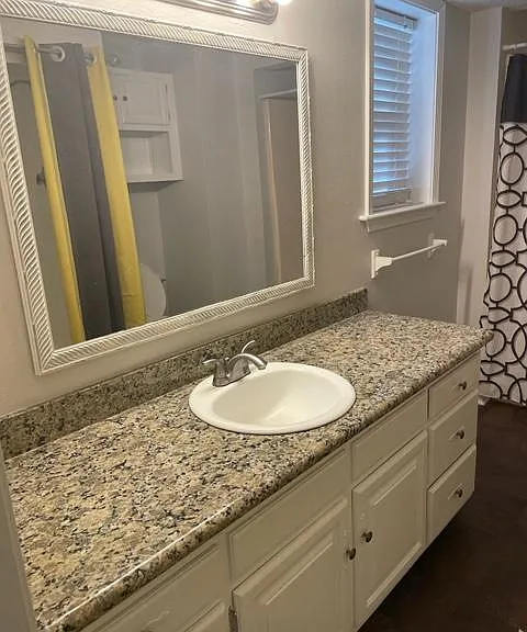 212 Lexington Dr — Photo 6
