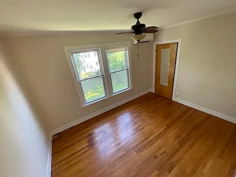 25 Bolton St #2 — Photo 17