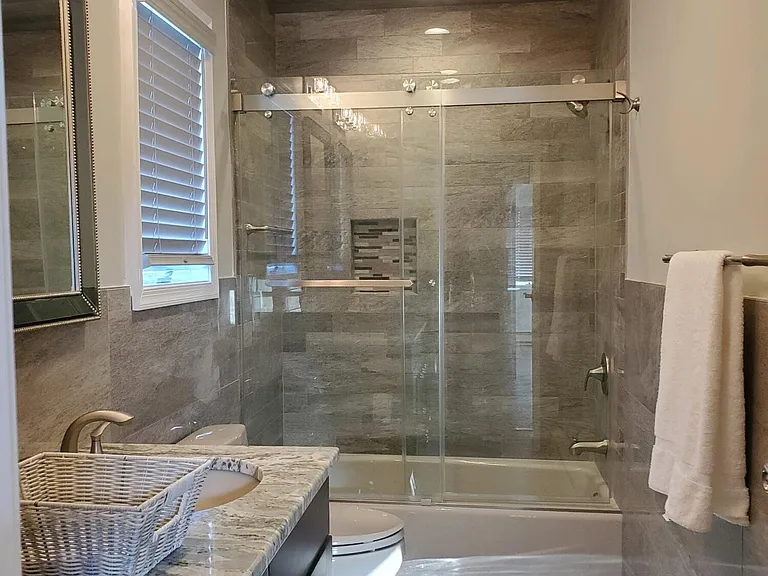 1704 Grand Central Ave — Photo 6